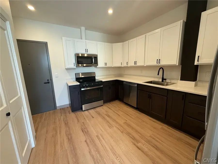 1117 W Fayette Street #211, Syracuse, NY 13204 - #3