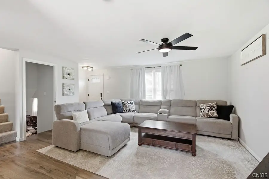 7352 Tomwood Drive, Liverpool, NY 13090 - #2