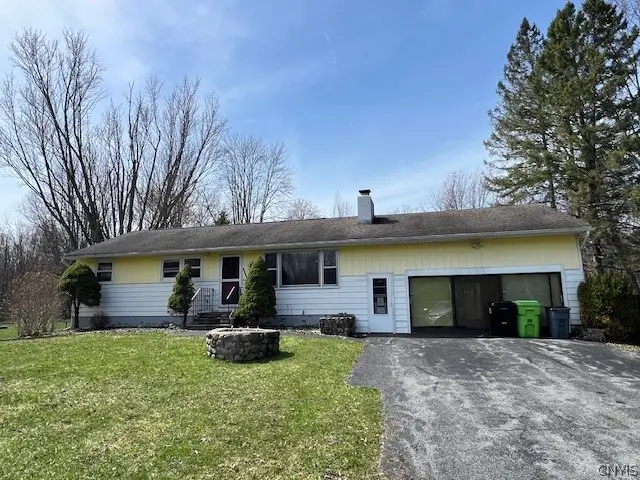 7167 Fremont Road, East Syracuse, NY 13057 - #1