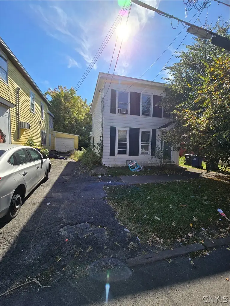 410 Ash Street, Syracuse, NY 13208 - #1