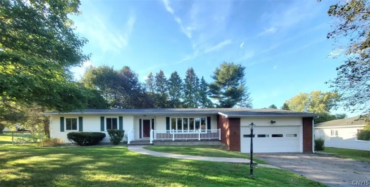 6 Indian Mound Drive, Whitesboro, NY 13492 - #1