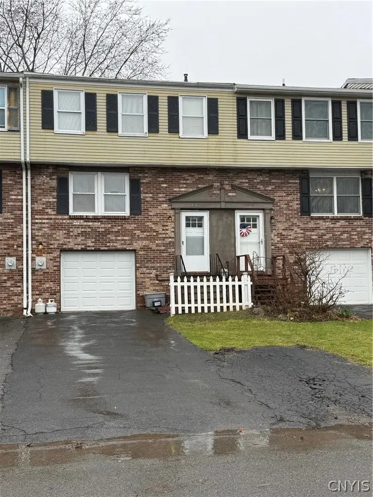 4176B Burningtree Road, Liverpool, NY 13090 - #1