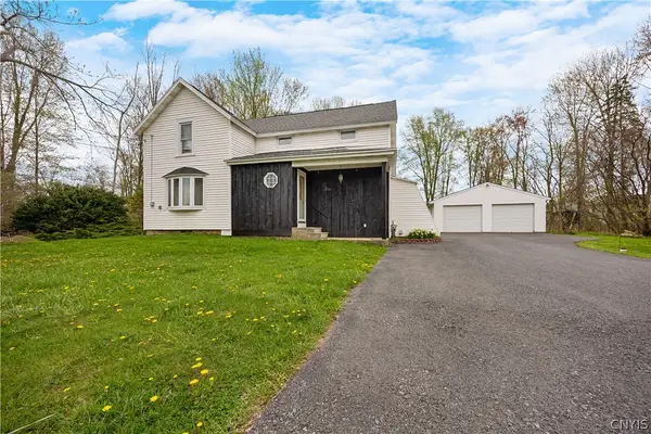 8258 Thompson Road, Cicero, NY 13039