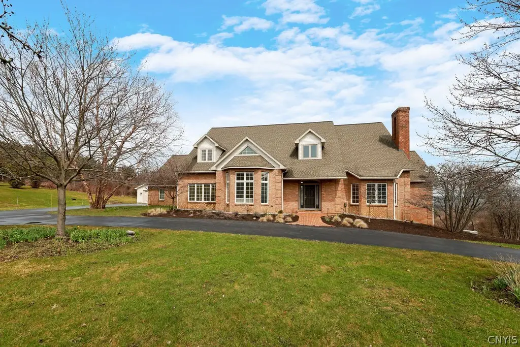 7603 Windsbury Circle, Manlius, NY 13104 - #1