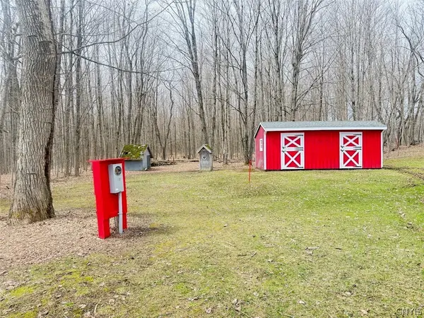 437 Albion Cross Road, Pulaski, NY 13142