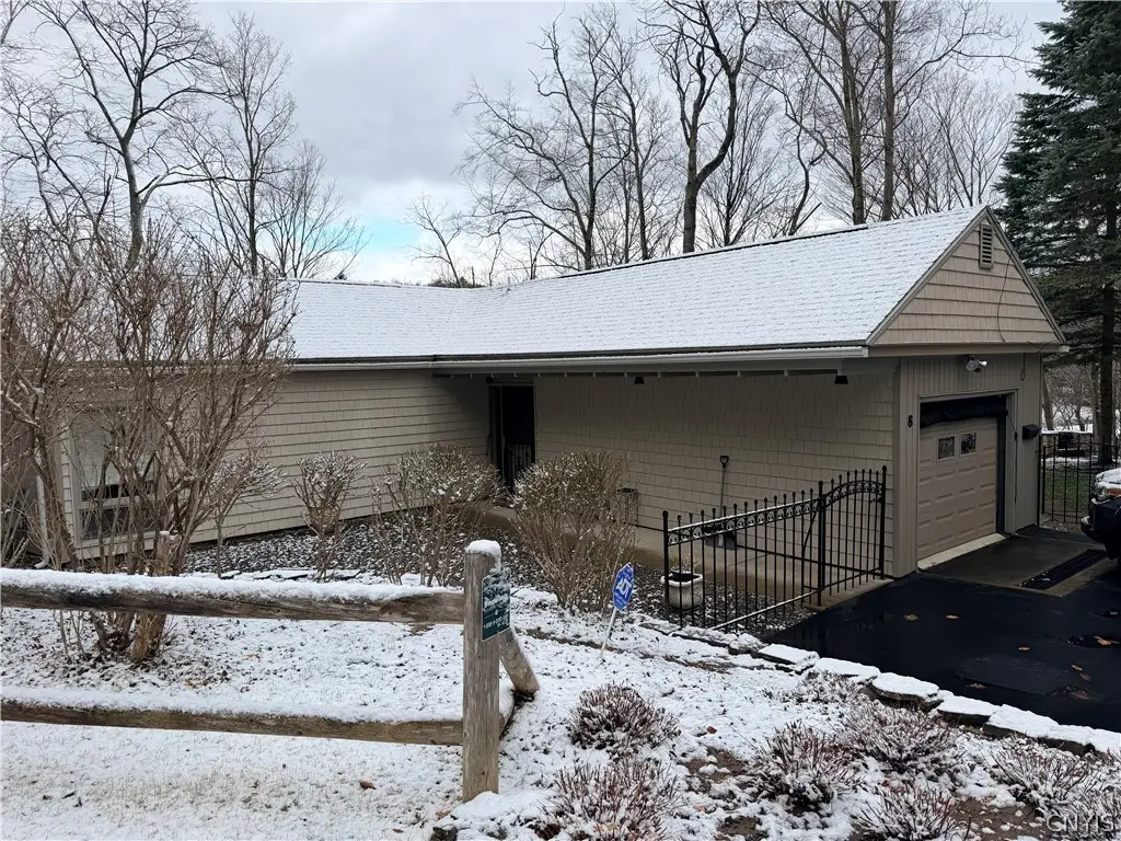 8 The Hills Dr, Utica, NY 13501 - #1