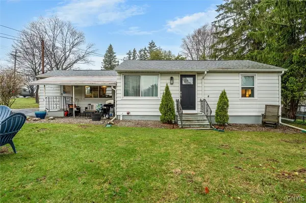 110 Trent Lane, Camillus, NY 13031