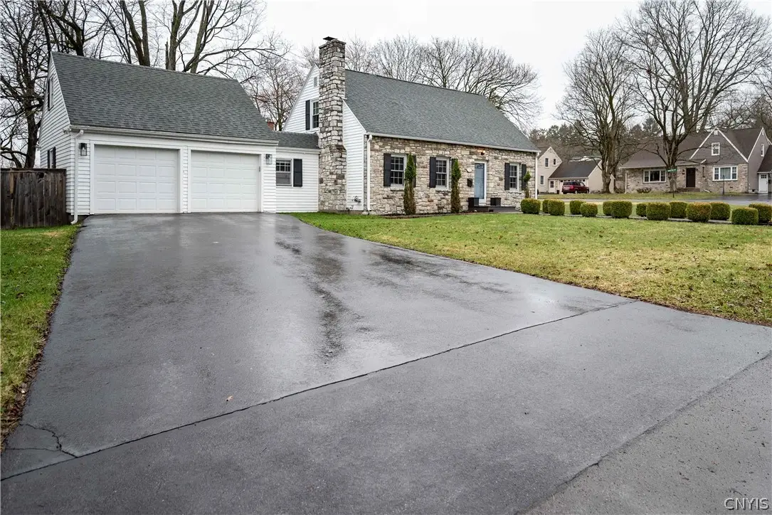 1 Allen Road, New Hartford, NY 13413 - #1