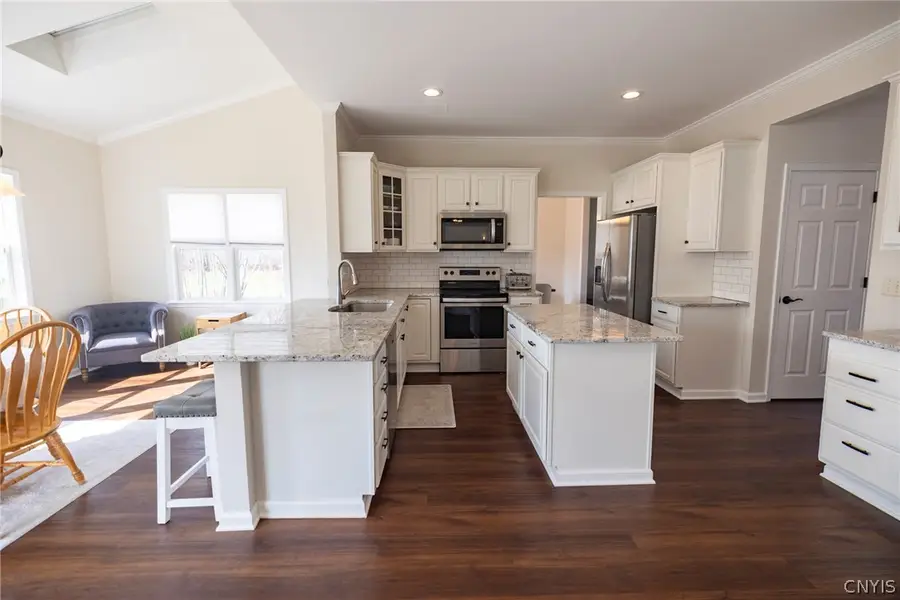 6298 Alabama Path, Cicero, NY 13039 - #3