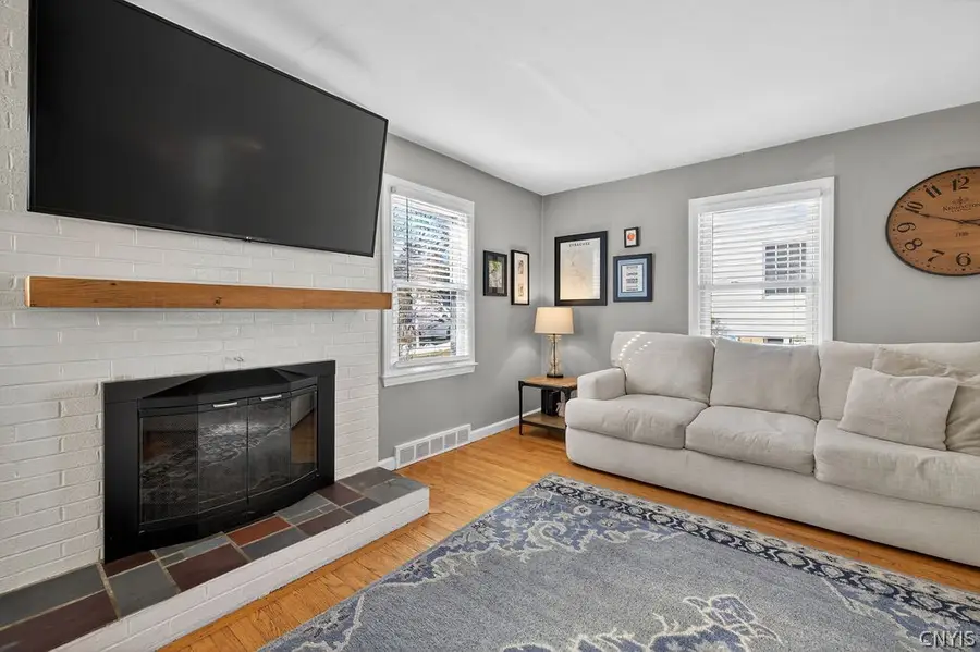 215 Walberta Road, Syracuse, NY 13219 - #3