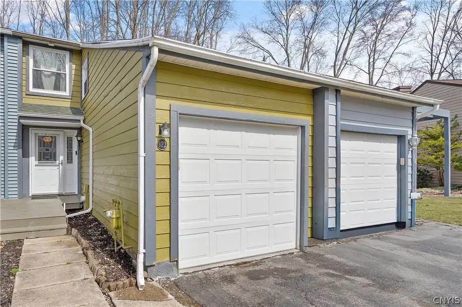 122 Softwind Circle, Baldwinsville, NY 13027 - #2