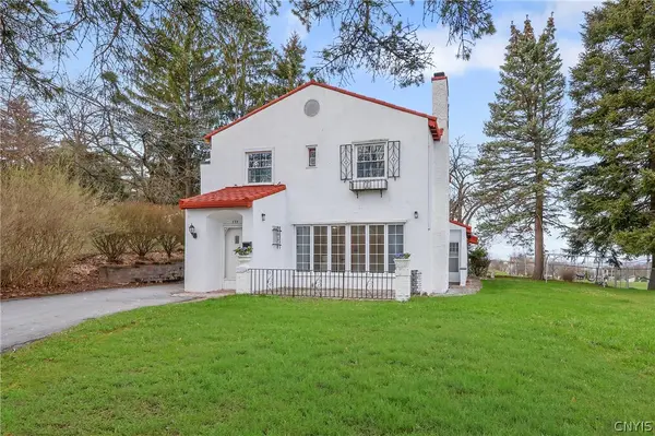 799 Woods Road, Syracuse, NY 13209