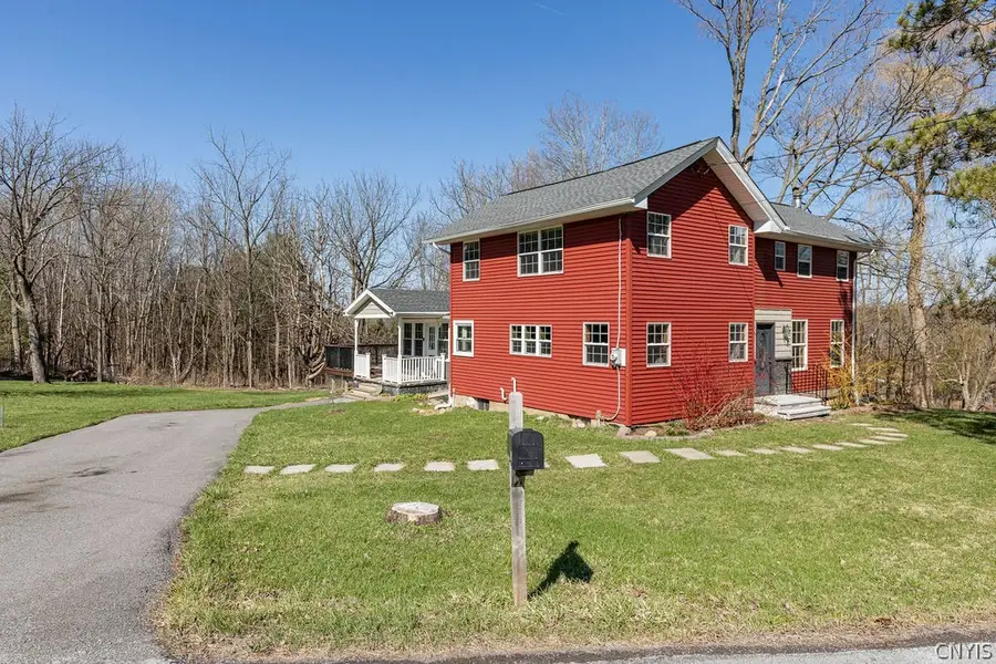 1521 Gunbarrel Road, Baldwinsville, NY 13027 - #2