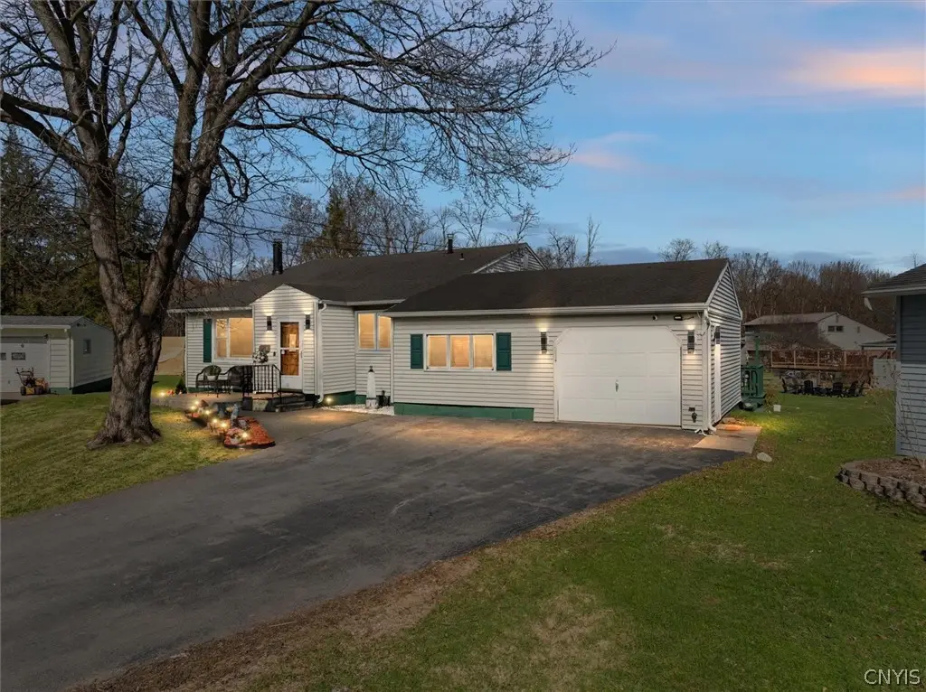 4 Theresa Court, Utica, NY 13502 - #1