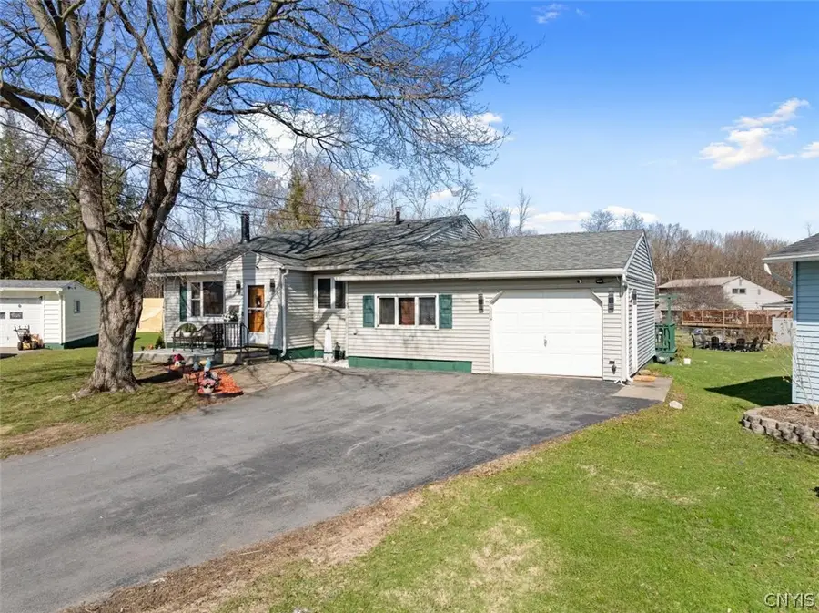 4 Theresa Court, Utica, NY 13502 - #2
