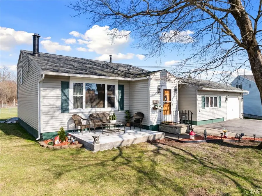 4 Theresa Court, Utica, NY 13502 - #3