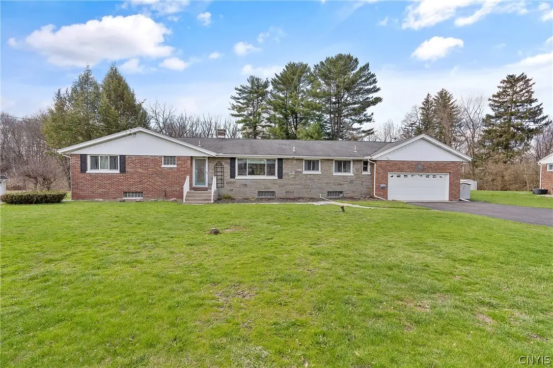 104 Tolbert Dr, Syracuse, NY 13212 - #1