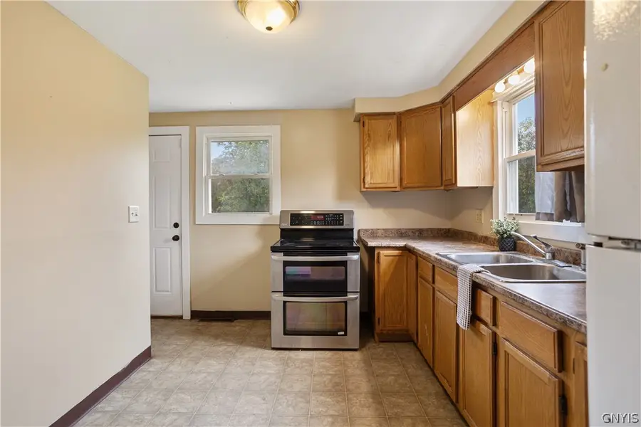 205 Crehange Street #7, Syracuse, NY 13205 - #3