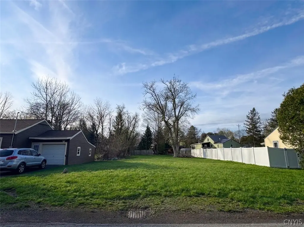 653 Manor Drive, Chittenango, NY 13037 - #1