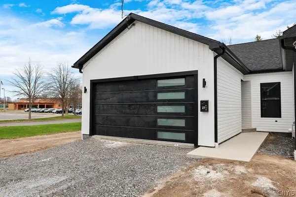 27 Elm Street, Phoenix, NY 13135