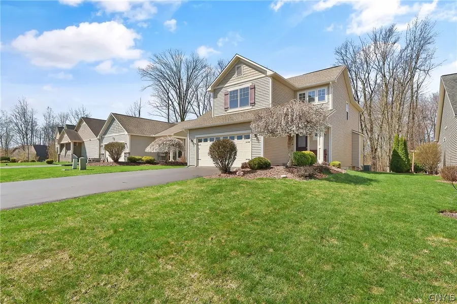 3103 Samantha Drive, Baldwinsville, NY 13027 - #2