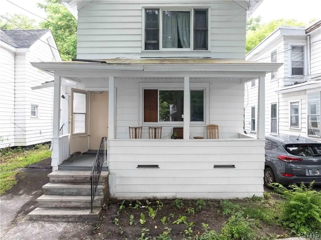 209 Lakeview Avenue, Syracuse, NY 13204 - #1