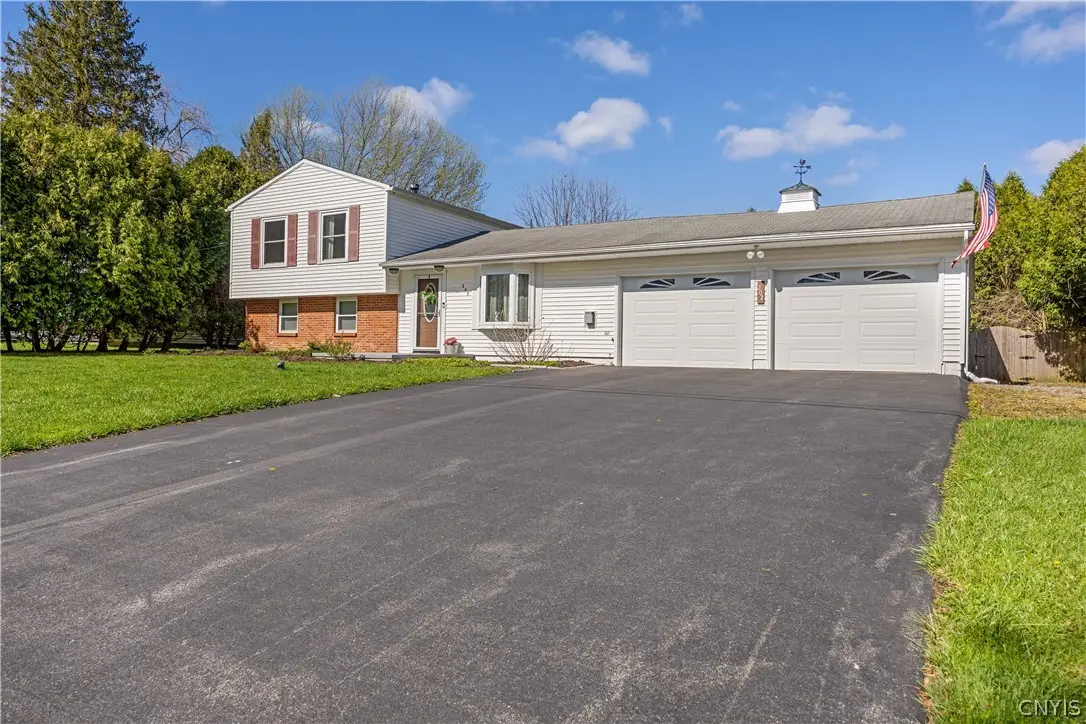 202 Resseguie Drive, Syracuse, NY 13209 - #1