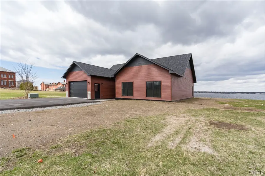 421 NE Pike Road Ne, Sackets Harbor, NY 13685 - #2