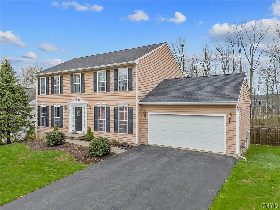 8294 Luchsinger Lane, Baldwinsville, NY 13027 - #2