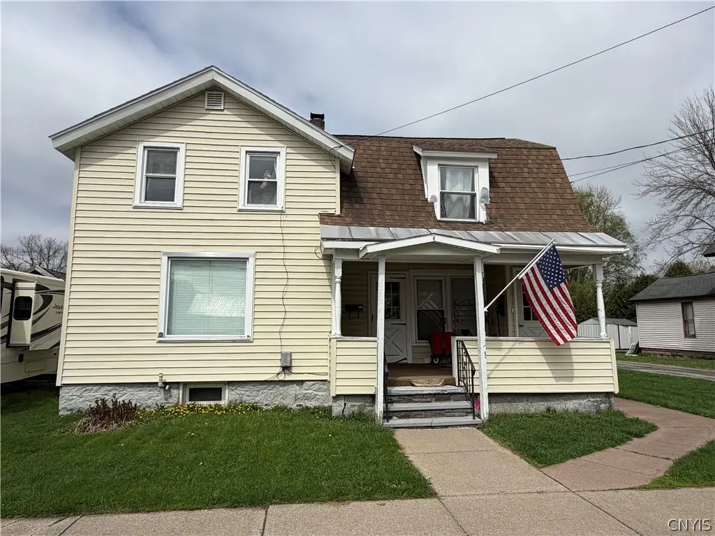 108 Lewis Street, Canastota, NY 13032 - #1