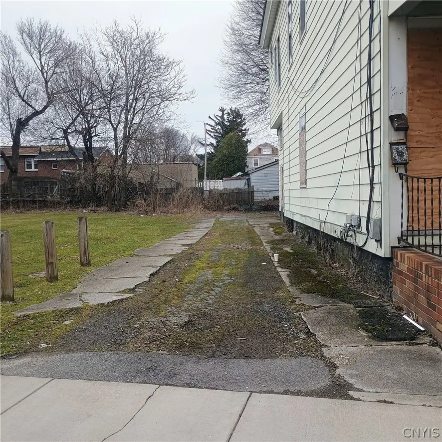 1412 Butternut Street, Syracuse, NY 13208 - #2