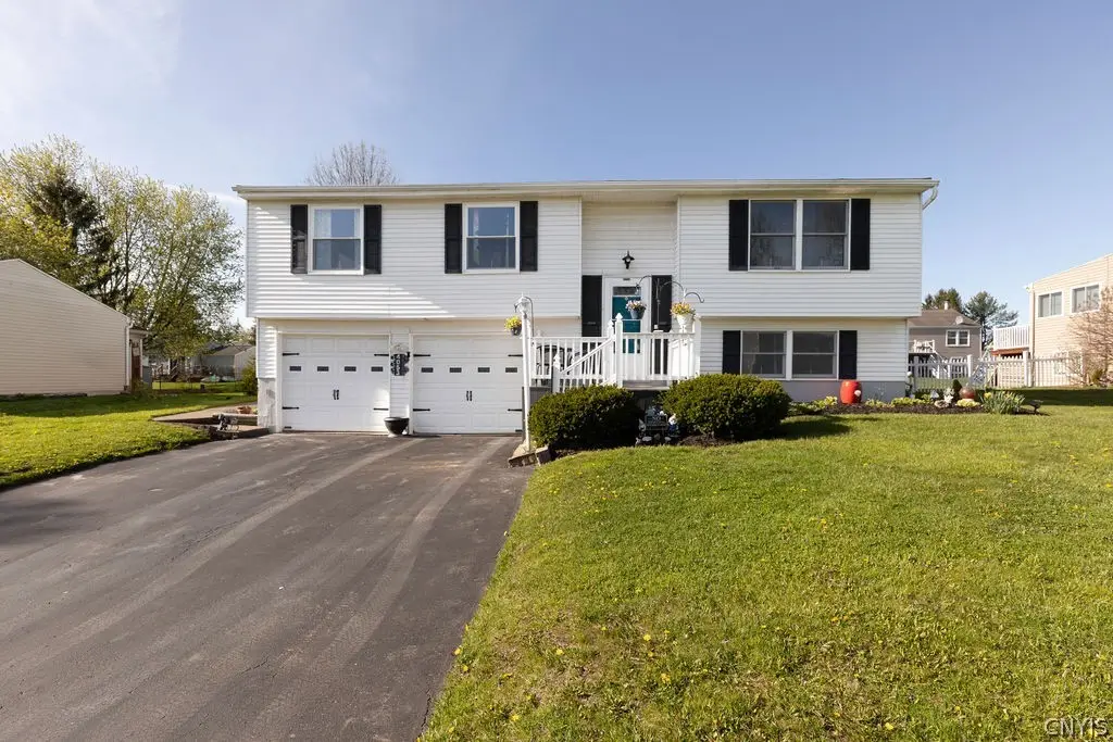 4053 Winterpark Drive, Liverpool, NY 13090 - #1