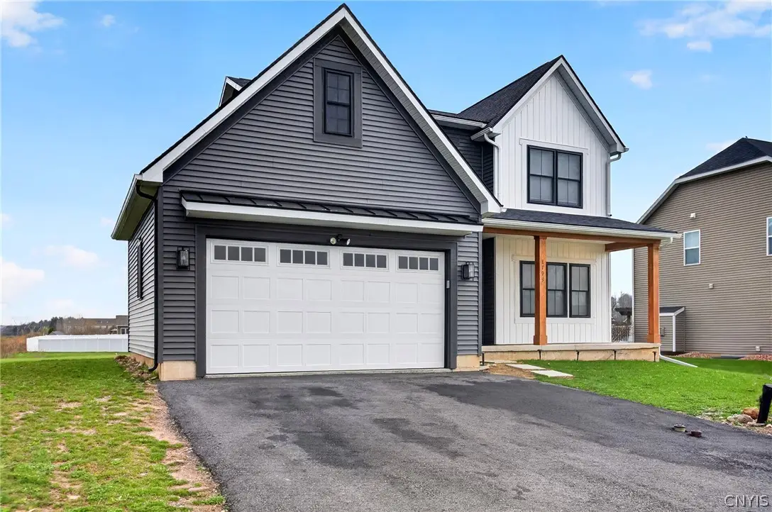 8799 Dell Center Drive, Liverpool, NY 13090 - #1