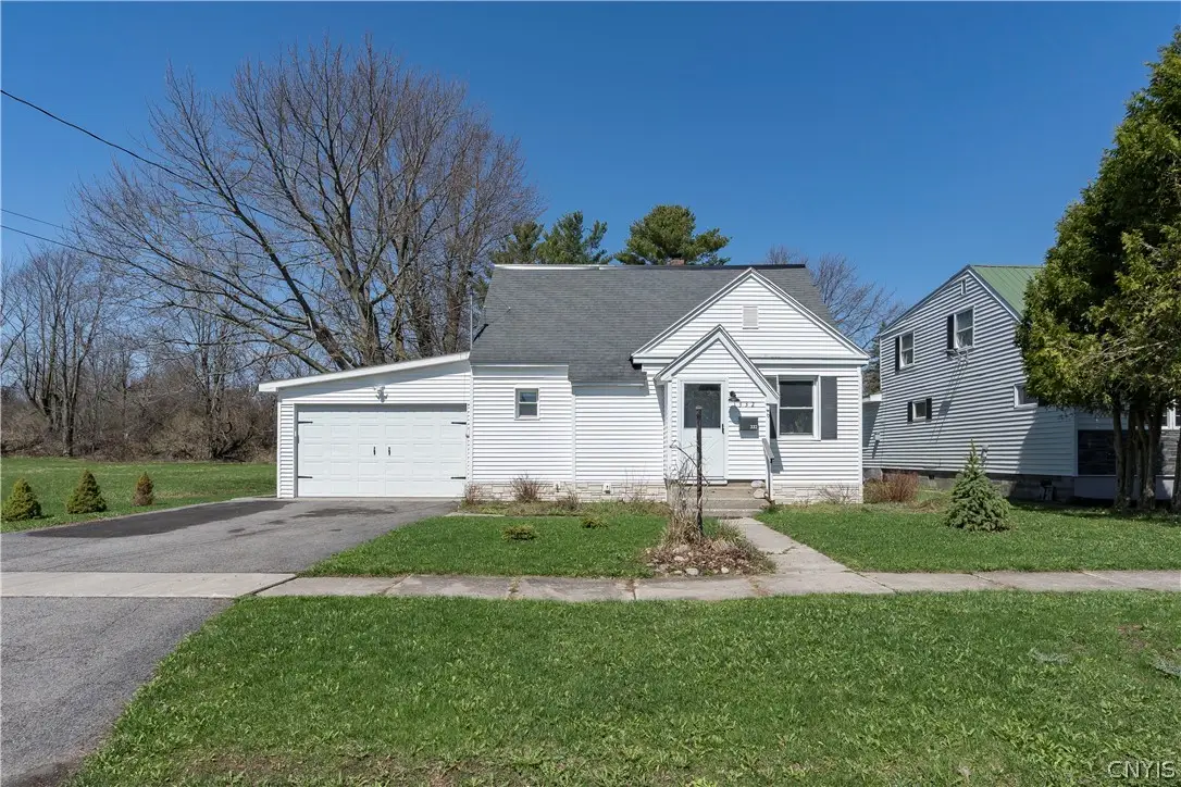 332 Butterfield Avenue, Watertown, NY 13601 - #1