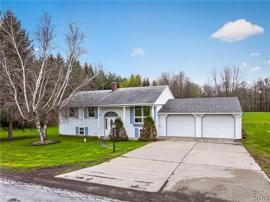 2765 King Road, Sauquoit, NY 13456 - #2