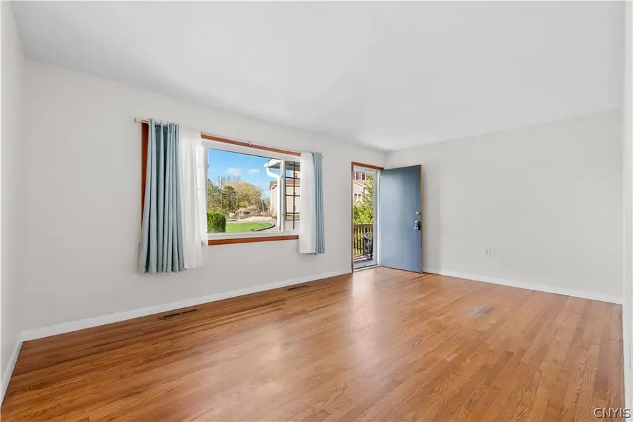 24 Saint Anthony Street, Auburn, NY 13021 - #3