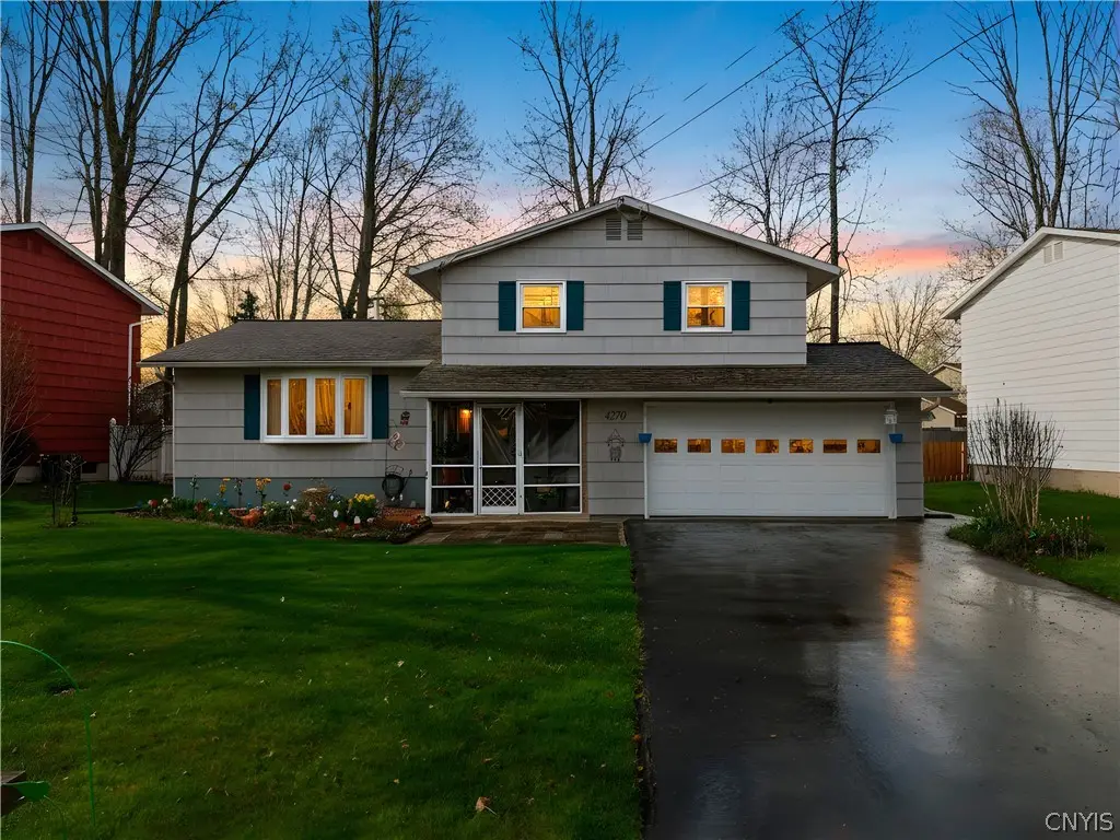 4270 Orion Path, Liverpool, NY 13090 - #1