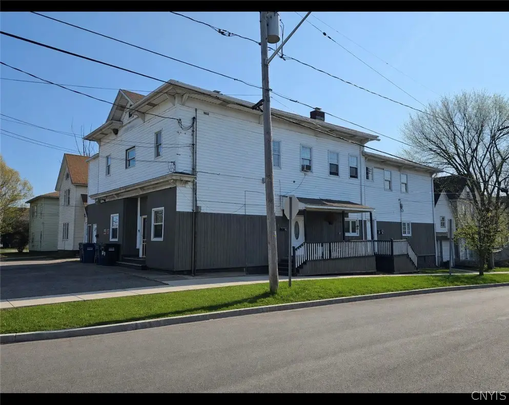 600 Pond Street, Syracuse, NY 13208 - #1