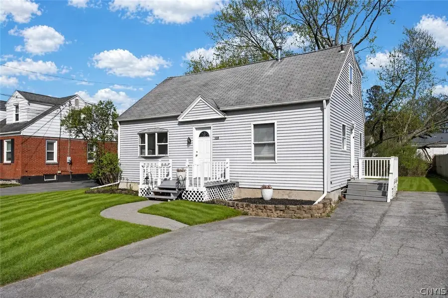 314 Russell Avenue, Liverpool, NY 13088 - #2