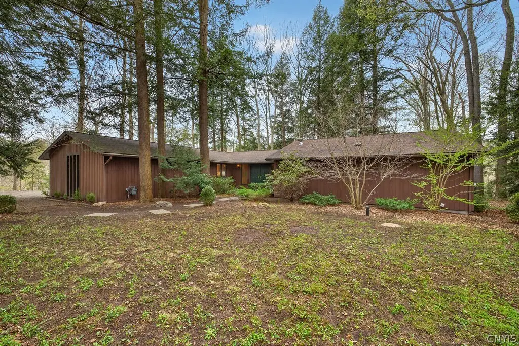 4285 Balcomb Mill Circle, Syracuse, NY 13215 - #1