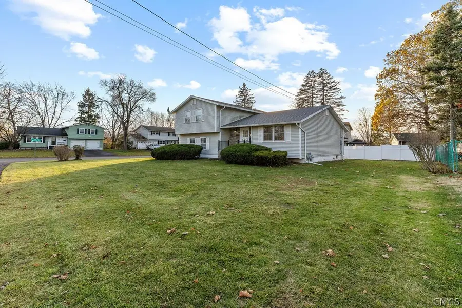 12 Kiwi Path, Liverpool, NY 13090 - #2