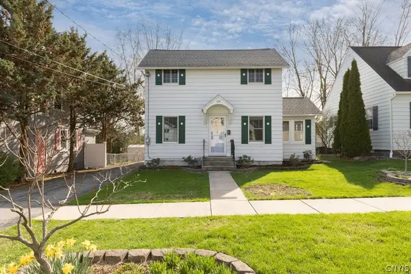 109 Hazel Street, Liverpool, NY 13088