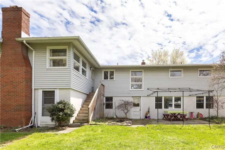339 Northfield Way, Camillus, NY 13031 - #2