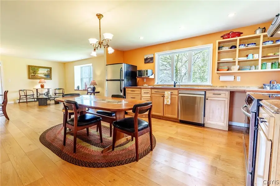 4111 Watervale Road, Manlius, NY 13104 - #2