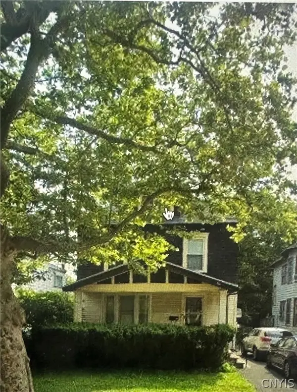 1043 Lancaster Avenue, Syracuse, NY 13210