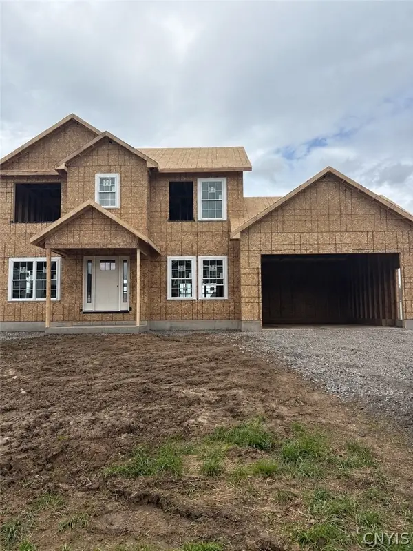 8034 Forest Ridge Lane, Baldwinsville, NY 13027