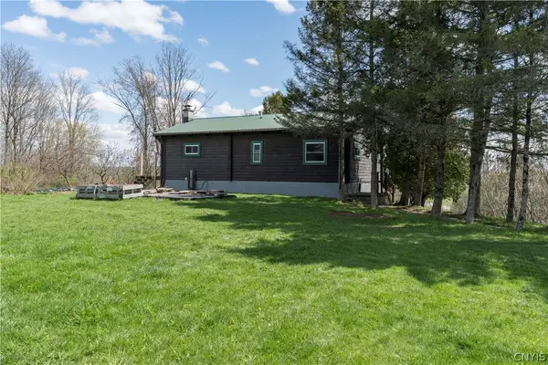 31139 State Route 26, Philadelphia, NY 13673