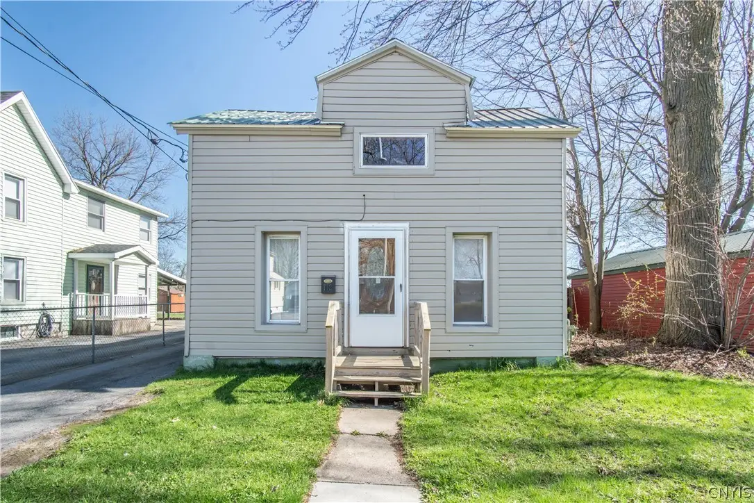 712 Lawrence Street, Watertown, NY 13601 - #1