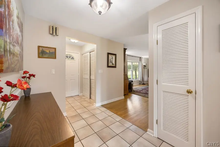 4525 Limestone Drive, Manlius, NY 13104 - #3