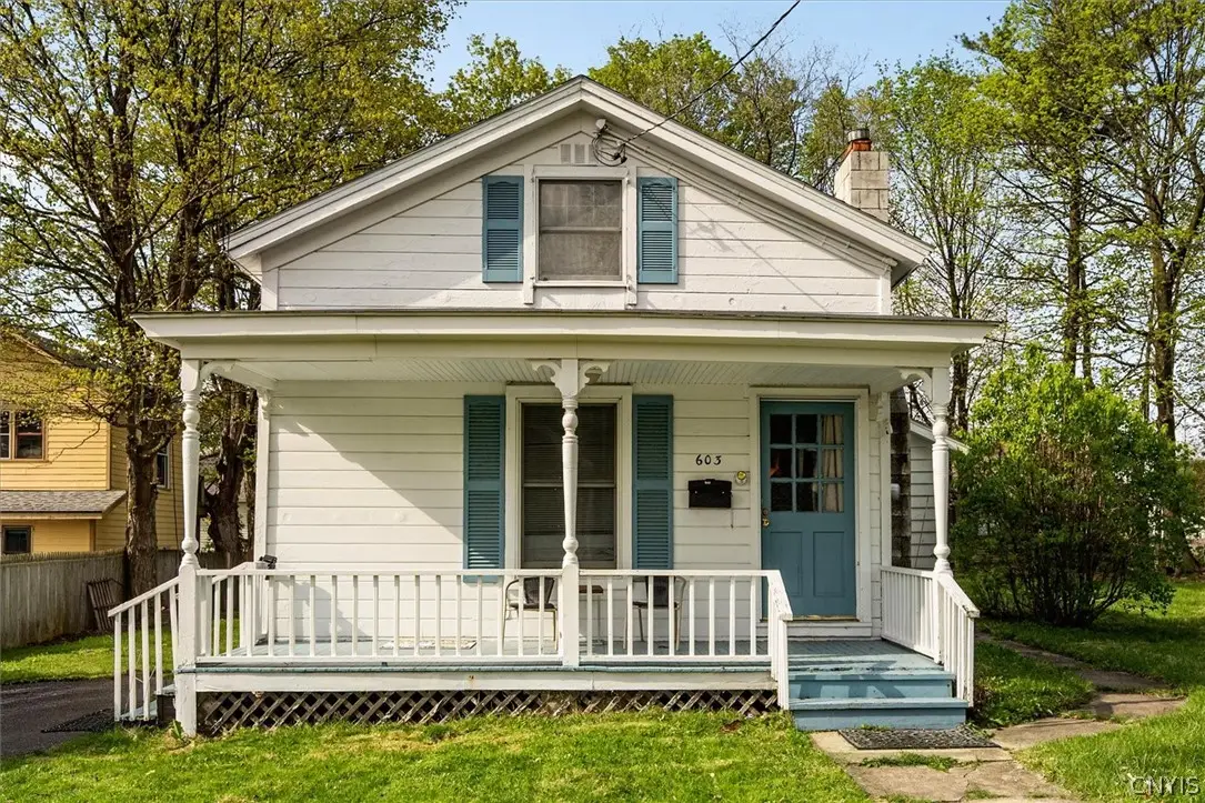 603 Clinton St, Fayetteville, NY 13066 - #1